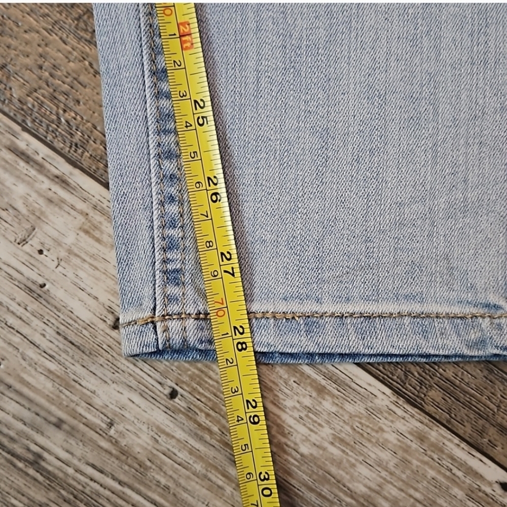 Dollhouse 13 Charley High-Rise Distressed Light Blue Jeans Juniors 13 RN114542 - Picture 14 of 14